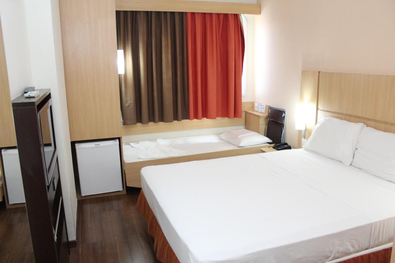 Hotel Ibis Feira De Santana Extérieur photo