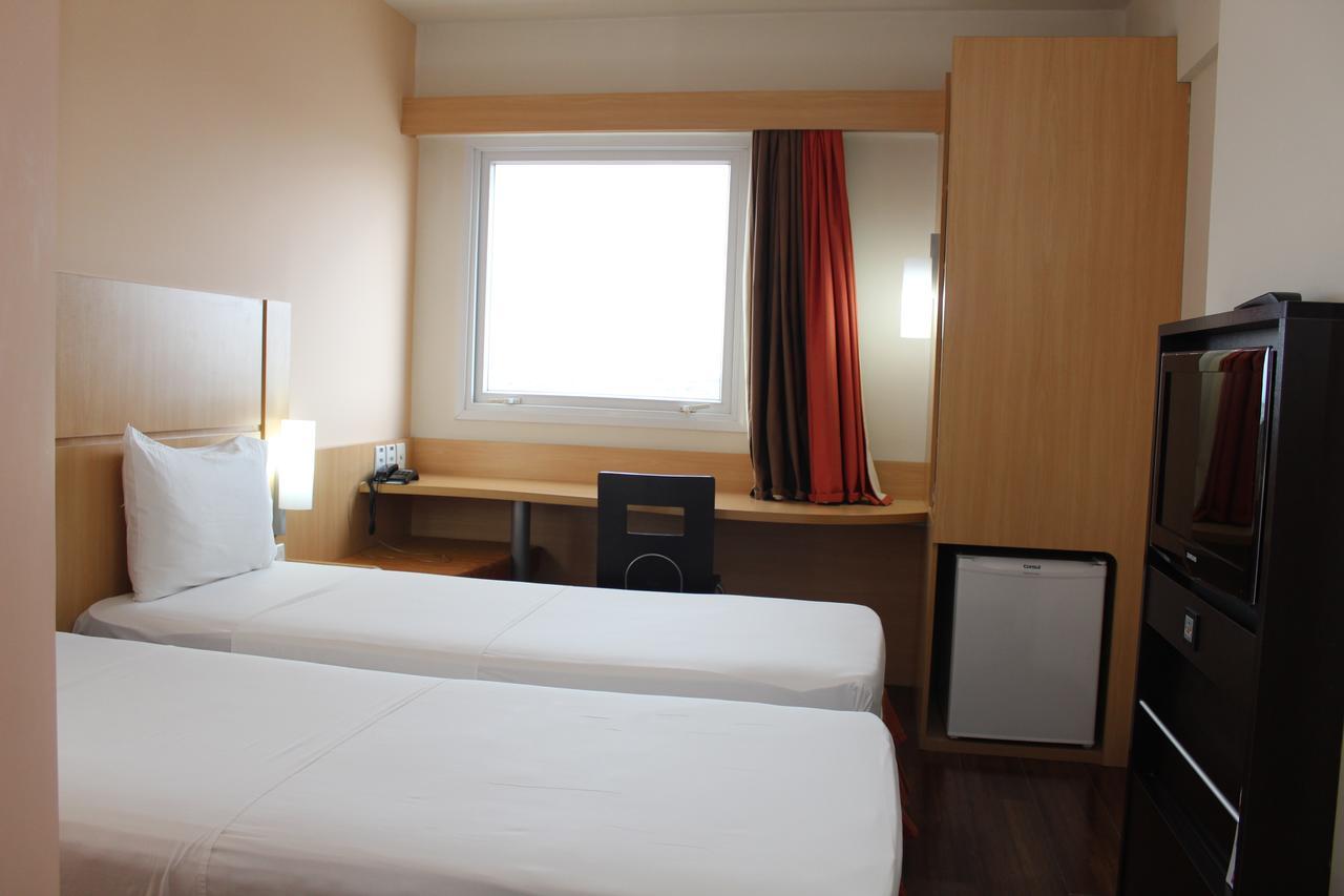 Hotel Ibis Feira De Santana Extérieur photo