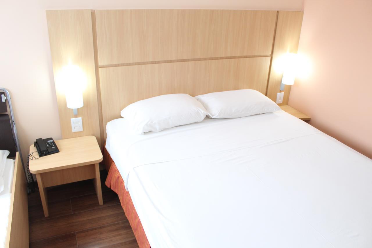 Hotel Ibis Feira De Santana Extérieur photo